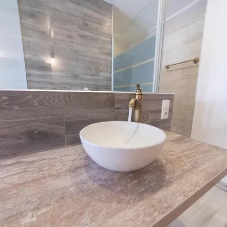 4 Harmonia Beautiful And Luxury Ferienhaus