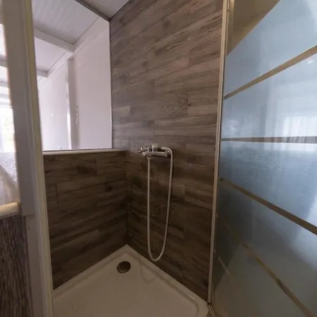 4 Harmonia Beautiful And Luxury Ferienhaus *