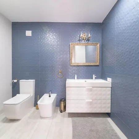 4 Harmonia Beautiful And Luxury Ferienhaus *